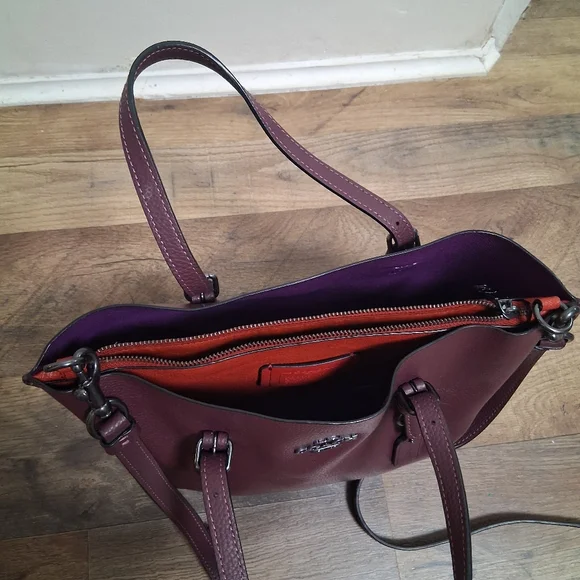 Coach Mollie Tote 25 - Picture 3 of 8